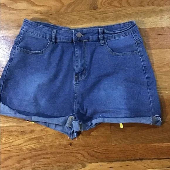 Denim Blue Women's Shorts size large - Picture 2 of 6